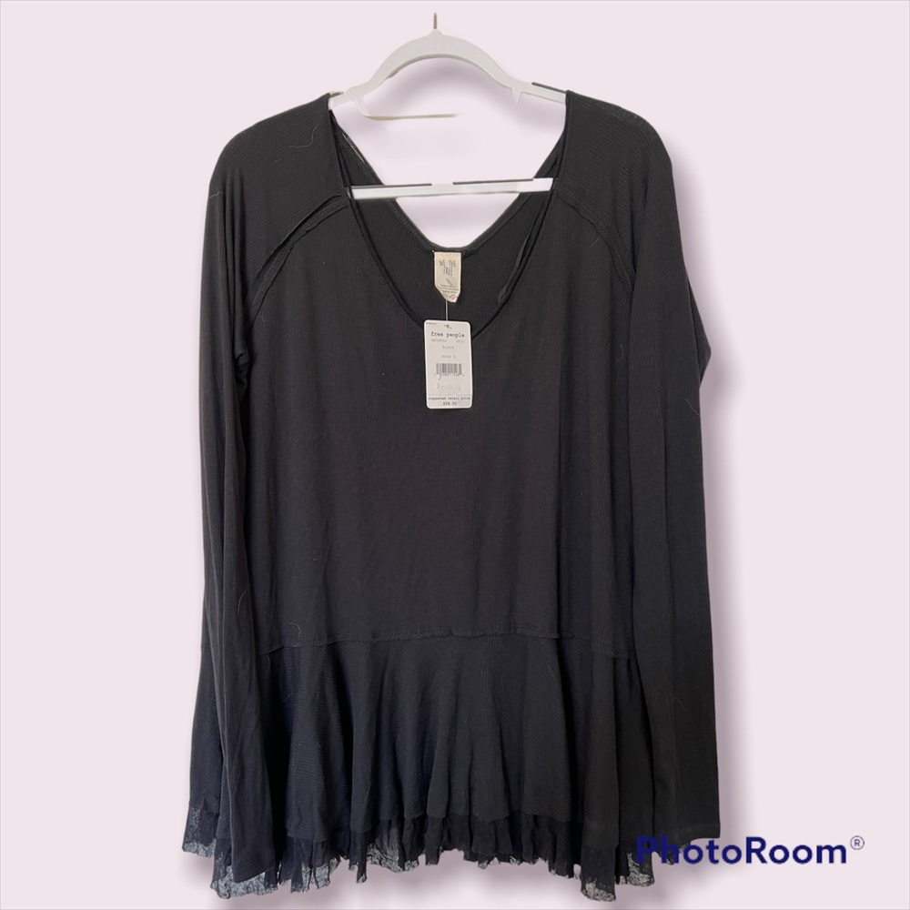 NWT! We The Free Black Longsleeve, size L